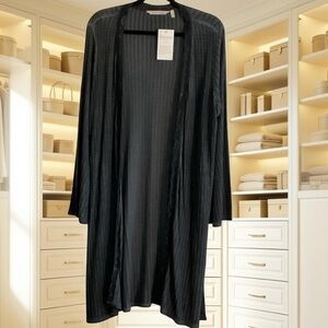 Soft Surroundings charcoal
grey,maxi length,flowy
Open front Cardigan,lace trim